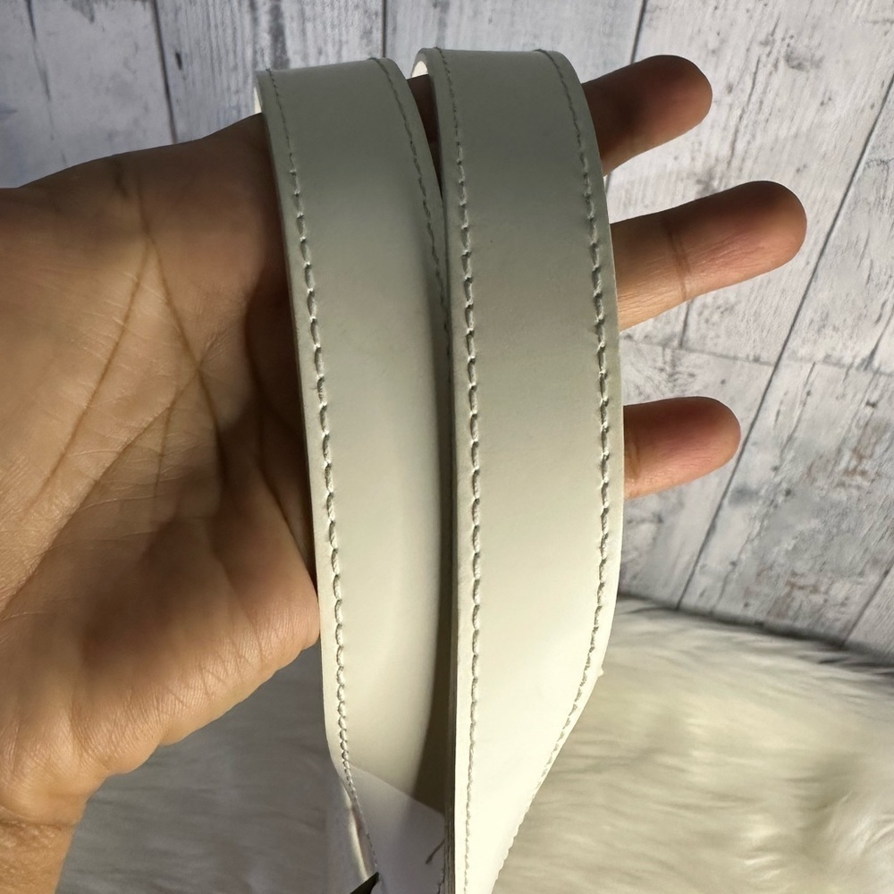 LOUIS VUITTON epi plage vinyl shoulder bag in clear white - Picture 5 of 16